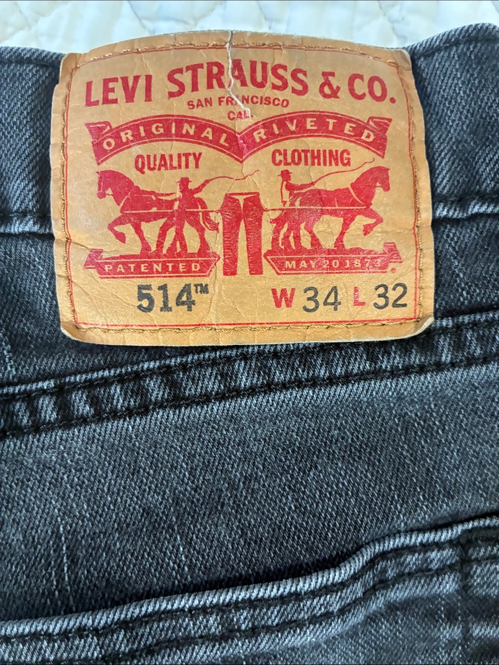 Levi's Men's 514 Straight Jeans - 34x32 - Picture 2 of 4